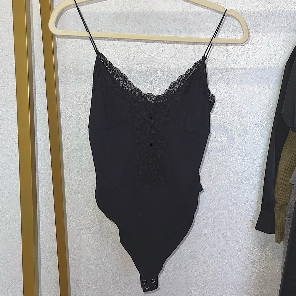 Nwt black Lace Cami button bodysuit size M
